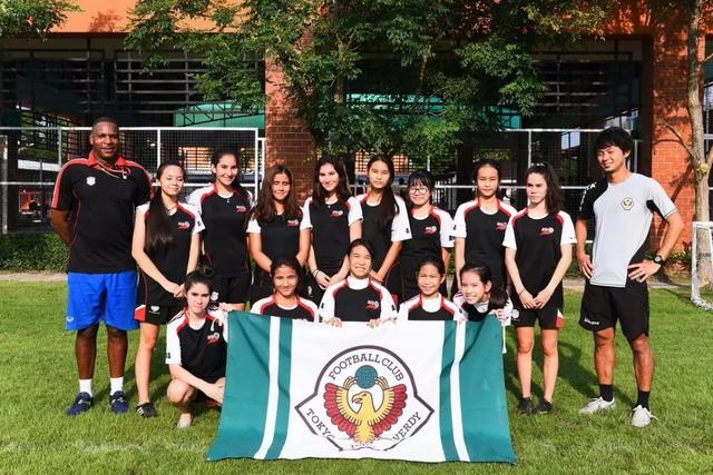 希尔德22分库里13分 勇士28记三分力克国王