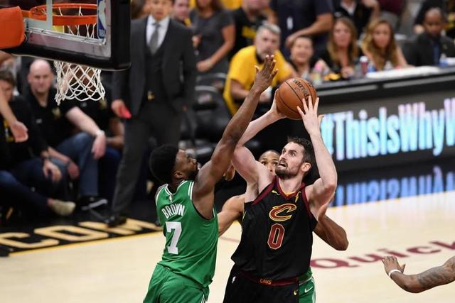 杜兰特35分约基奇25+16+5 太阳终结掘金6连胜